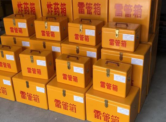 利川玻璃钢雷管箱的使用寿命一般是多少？